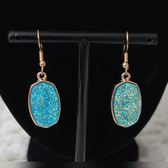 Blue & Gold Earrings with Iridescent Sparkle Set In Rose Gold Tone Bezel NWOT - Picture 1 of 3